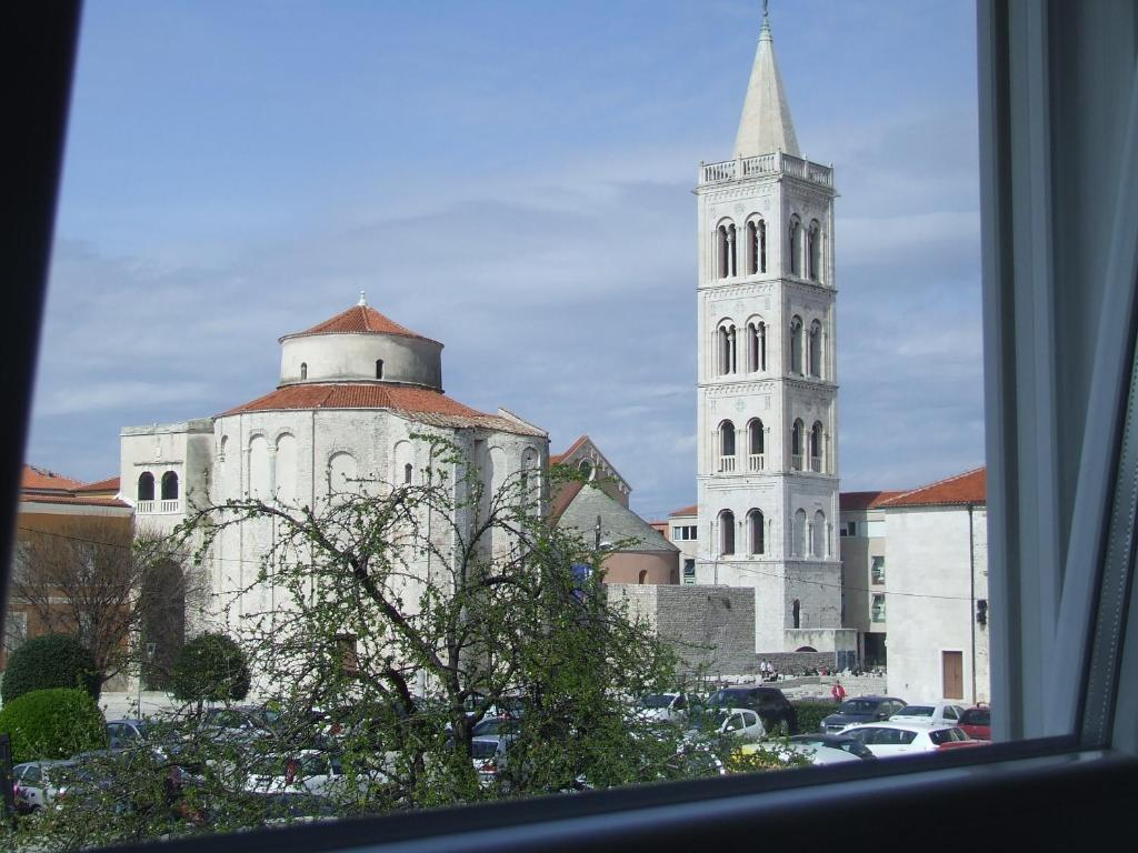 Luxury Town Center